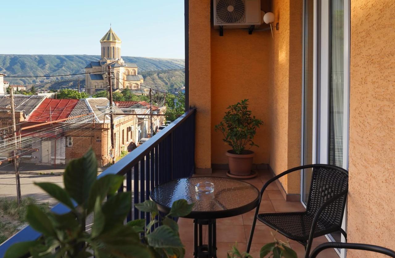 Hotel Banihills Tbilisi ภายนอก รูปภาพ