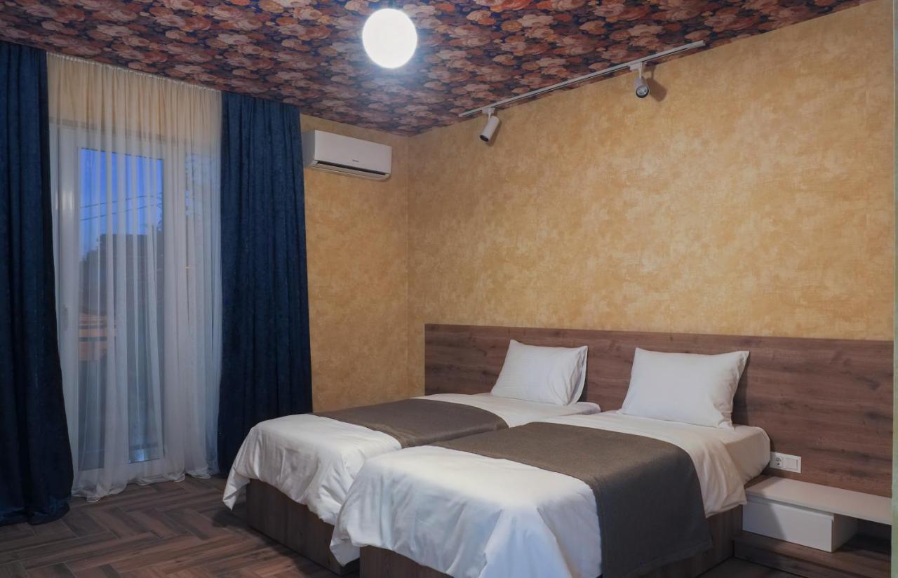 Hotel Banihills Tbilisi ภายนอก รูปภาพ