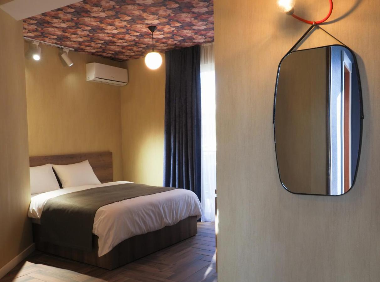Hotel Banihills Tbilisi ภายนอก รูปภาพ