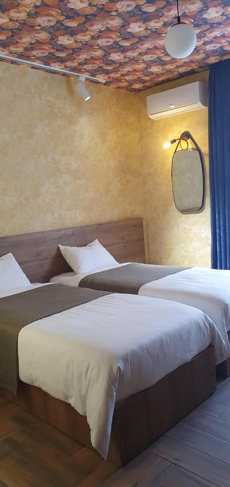 Hotel Banihills Tbilisi ภายนอก รูปภาพ